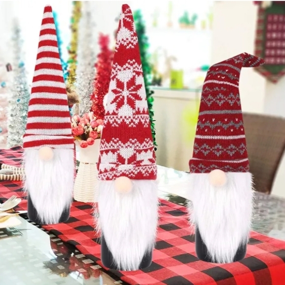 Hiagkmet Other - Hiagkmet Christmas Gnome Wine Bottle Covers Set of 3